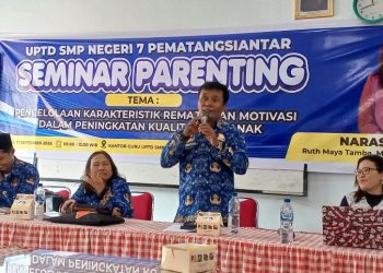 UPTD SMP'N 7 Pematangsiantar Laksanakan Seminar PARENTING Dihadiri Orangtua Siswa Dengan Antusias