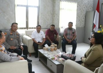 Jalin Sinergitas Jaga Kondusivitas Peradilan, Kapolres Simalungun Kunjungi Ketua Pengadilan Negeri Simalungun.