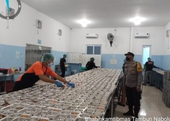 Bhabinkamtibmas Polsek Siantar Martoba Montoring Pendistribusian MBG di dapur SPPG Martoba.