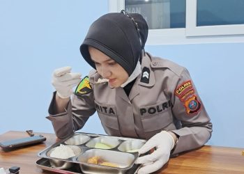 Dokkes Polres Pematangsiantar Laksanakan Safety Food Pastikan Distribusi MBG di SPPG YKB Aman.