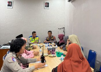 Sat Lantas Polres Pematangsiantar Ngopi Bareng Jalin Komunikasi Dengan Komunitas Majelis Taklim.