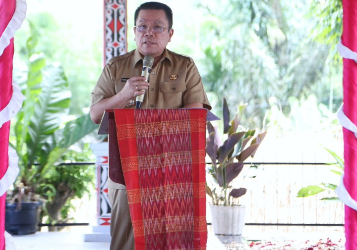Walikota Pematangsiantar Wezly Silalahi, SH, MKn.