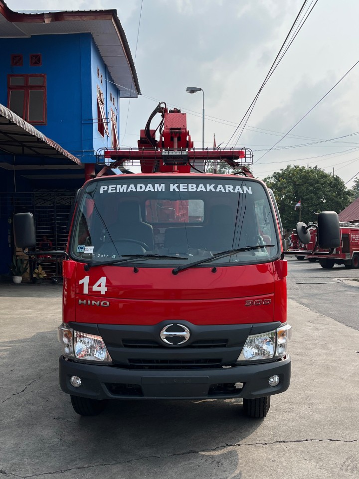 Pemko Pematangsiantar Membeli. Skylift 14 Meter, Siap Evakuasi Korban Dari Bangunan Tinggi.