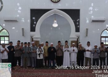 Kapolres Pematangsiantar Bersama Jajaran Gelar Sholat Jumat Keliling, Pererat Silaturahmi & Ajak Warga Jaga Kamtibmas.