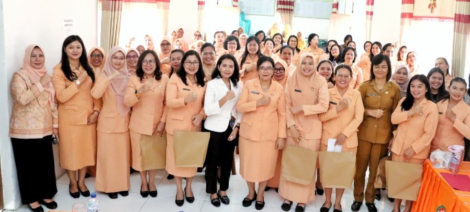 Perkuat Koordinasi dan Kebersamaan, Dharma Wanita Persatuan Kabupaten Simalungun Gelar Rapat Koordinasi.