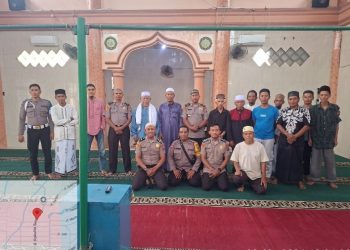 Polres Pematangsiantar Perkuat Kedekatan Dengan Masyarakat Melalui Jumat Keliling di Masjid Al Hilal.