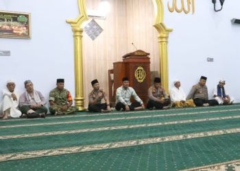 Subuh Keliling di Masjid Al Manshuriyah, Kapolres Simalungun Serap Aspirasi Warga & Ajak "Saring Sebelum Sharing".