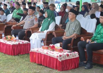 Kapolres Pematangsiantar Hadiri Syukuran Memasuki Ruangan Kelas Baru MIS Al Washliyah.
