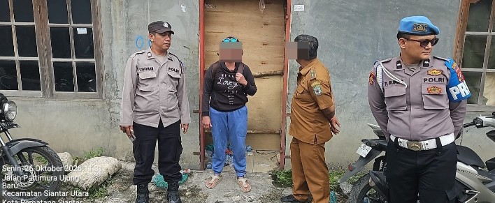 Polsek Siantar Utara Cek TKP Dugaan Pencurian di Jalan Pattimura Ujung Respon Laporan CC 110.