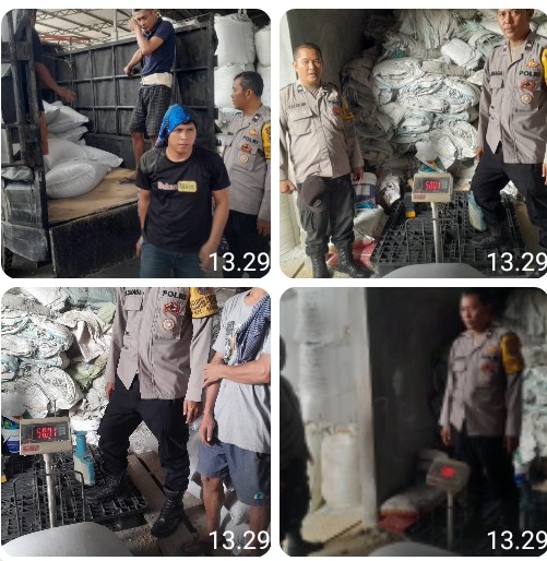 Polsek Siantar Timur Dampingi Penjualan Jagung Ke Bulog Cabang Pematangsiantar.