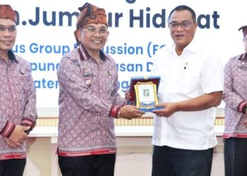 Bupati dan Wakil Bupati Simalungun Sambut Hangat Kunjungan Kerja Menteri Lingkungan Hidup RI.