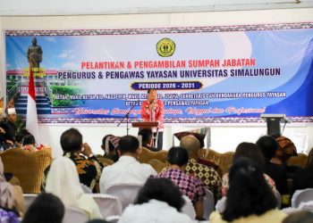 Wali Kota Pematangsiantar Wesly Silalahi, SH, MKn Diwakili Asisten Pemerintahan dan Kesejahteraan Rakyat Setdako Fidelis Edy Suranta Sembiring, SSTP, MSi Hadiri Pelantikan Pengurus dan Pengawas Yayasan Universitas Simalungun (USI) Periode 2026 –2031.