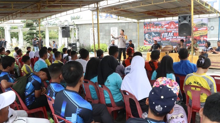 Kapolres Simalungun Hadiri Deklarasi "Simalungun Bersinar", Ajak Generasi Muda Perkuat Mental Tolak Narkoba.