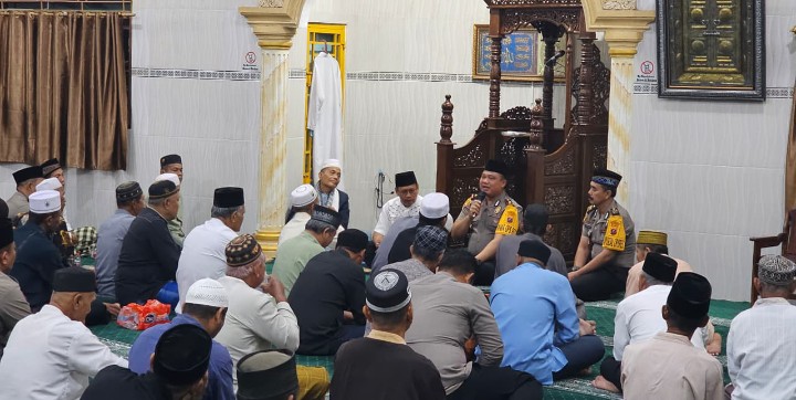 Subuh Keliling di Tapian Dolok, Wakapolres Simalungun Serap Aspirasi Warga & Ajak Perangi Narkoba serta Balap Liar.
